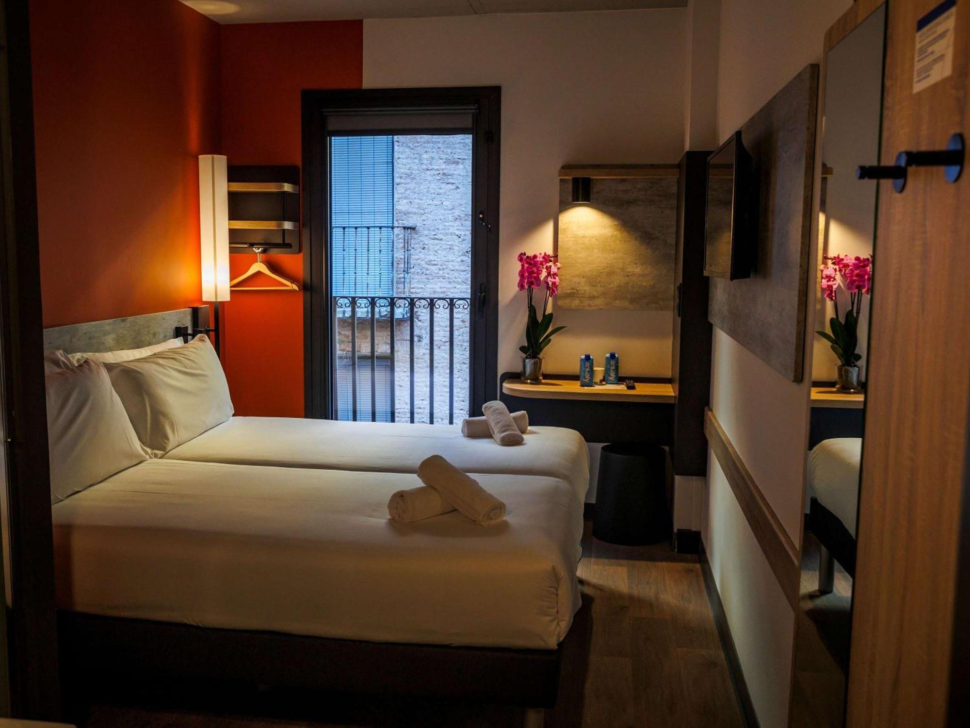 Ibis Budget Logrono Centro Exteriér fotografie