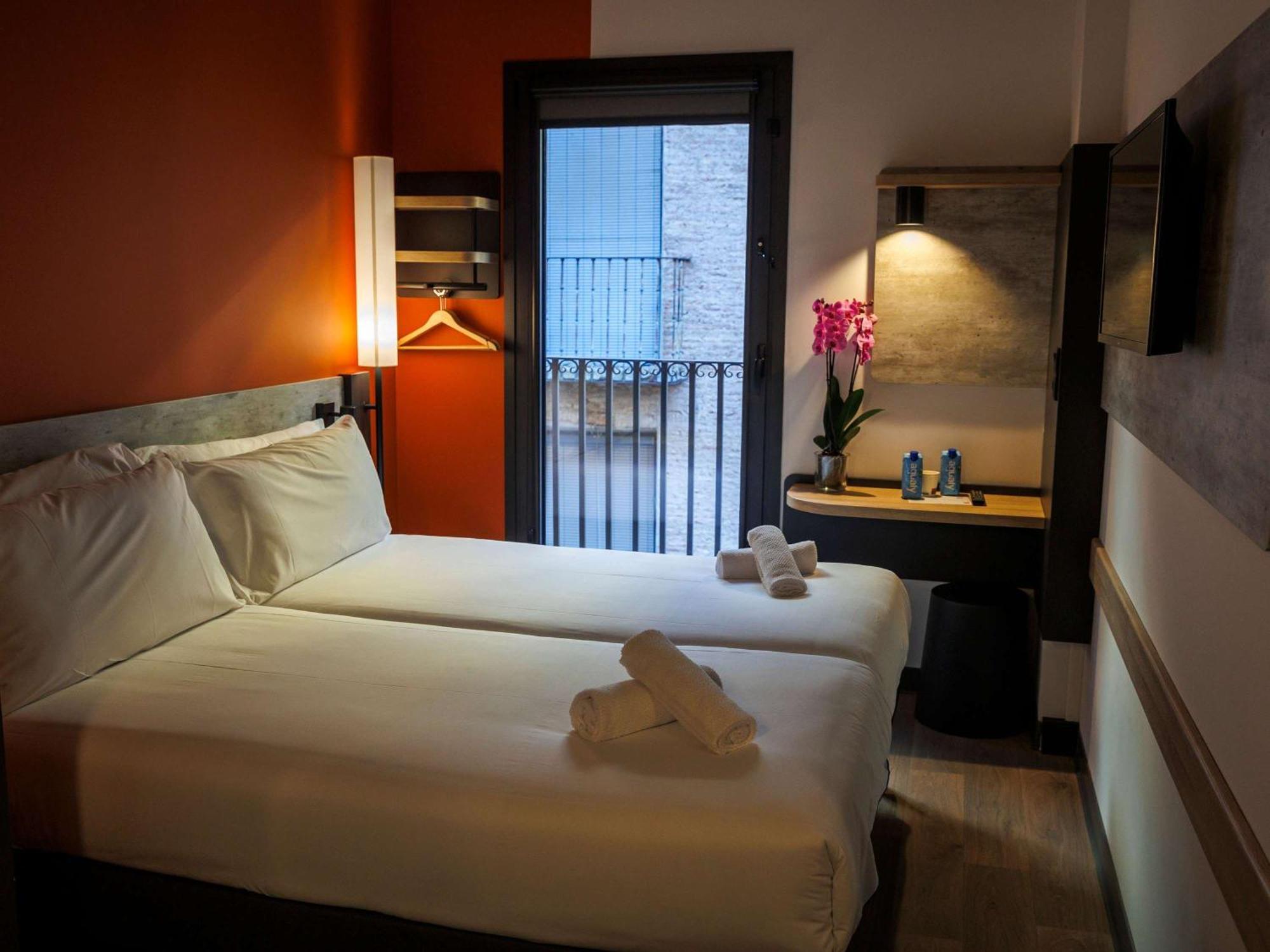 Ibis Budget Logrono Centro Exteriér fotografie